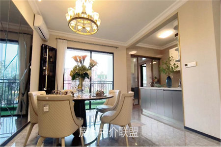 城北北辛学区房紧邻育才中学舜雅花苑3室黄金楼层